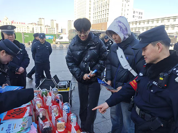 微信图片_20150911040802.jpg